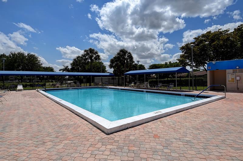 Image 68 of 71 For 15775 Philodendron Cir  15775