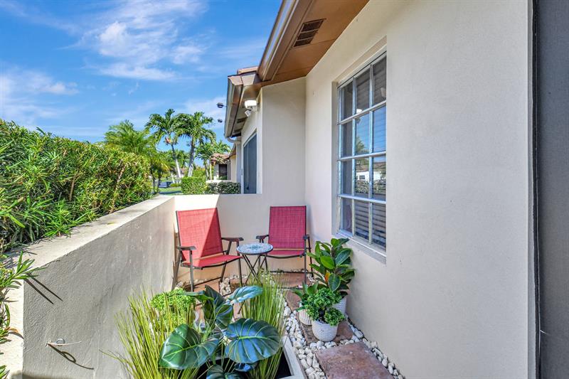 Image 8 of 71 For 15775 Philodendron Cir  15775