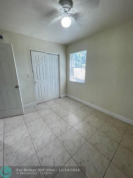 Image 18 of 24 For 104 Miami Gardens Rd