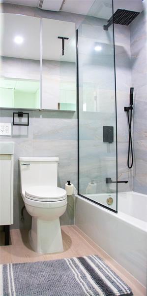 Image 11 of 21 For 4250 Galt Ocean Dr  1m