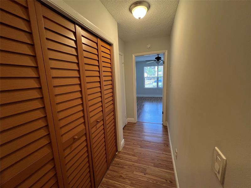 Image 34 of 40 For 4341 Mcnab Rd  10