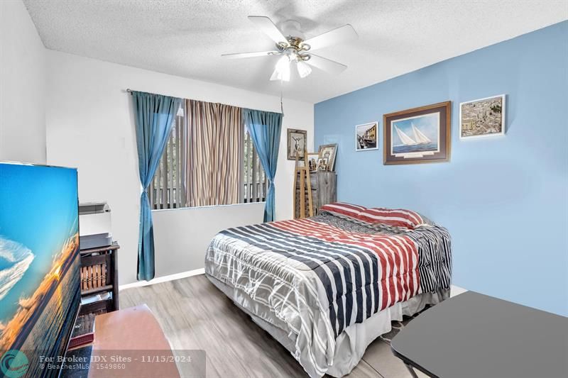 Image 33 of 69 For 10666 Clairmont Cir  304