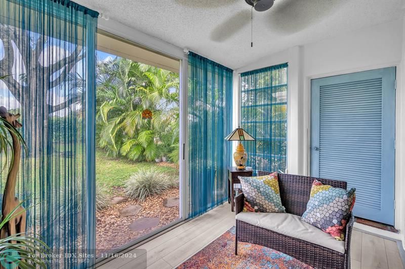 Image 19 of 43 For 3073 Palm Aire Dr  3073