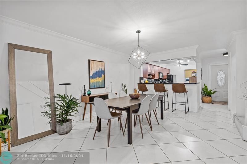 Image 16 of 55 For 3831 Estepona Ave  11-d-2