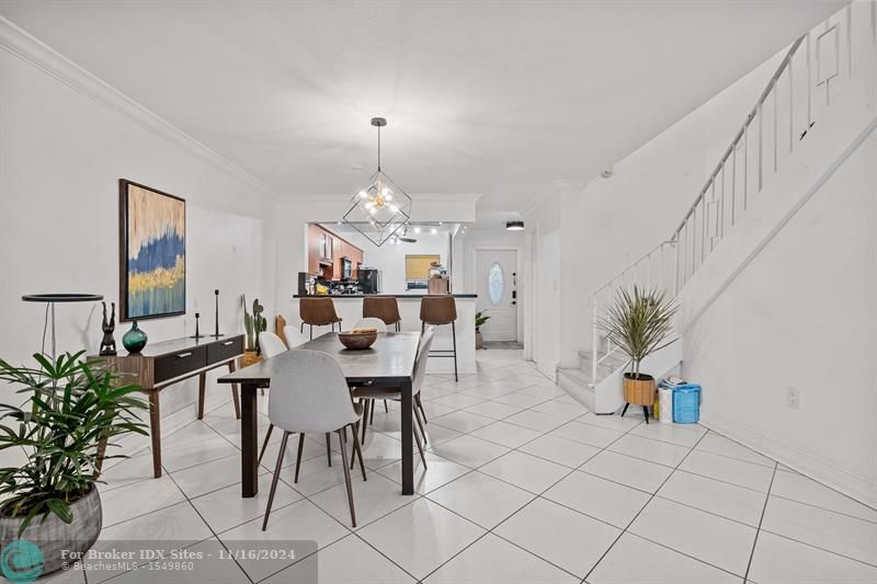 Image 17 of 55 For 3831 Estepona Ave  11-d-2