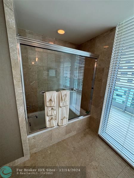 Image 59 of 79 For 1331 Brickell Bay Dr  3601