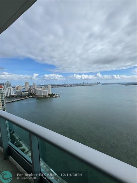 Image 8 of 79 For 1331 Brickell Bay Dr  3601