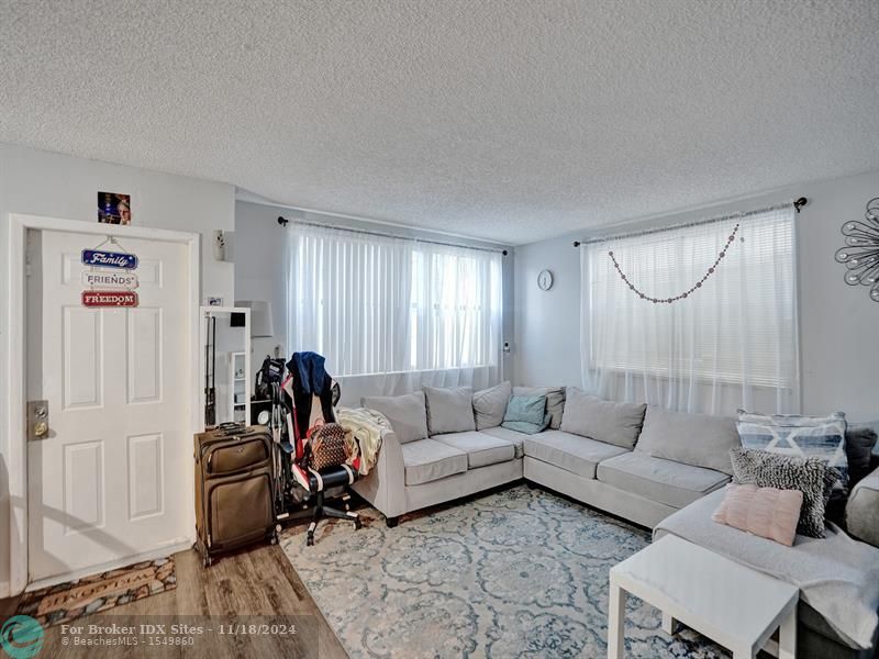 Image 12 of 16 For 2828 Coral Springs Dr  2828