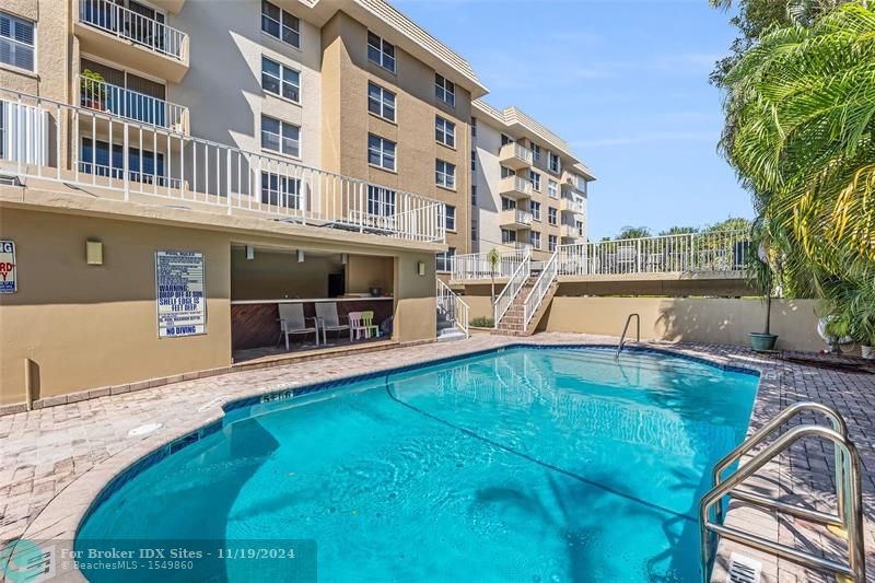 Details for 1050 15th St  404, Fort Lauderdale, FL 33316