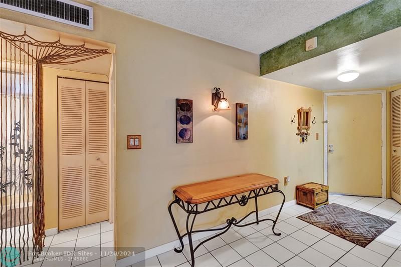 Image 10 of 44 For 6855 Broward Blvd  306