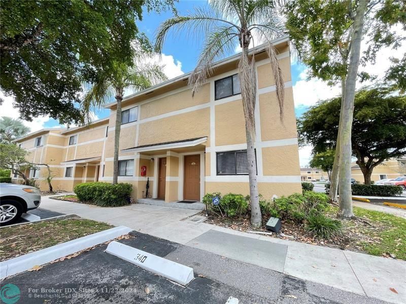 Details for 315 Palm Cr East, Pembroke Pines, FL 33025