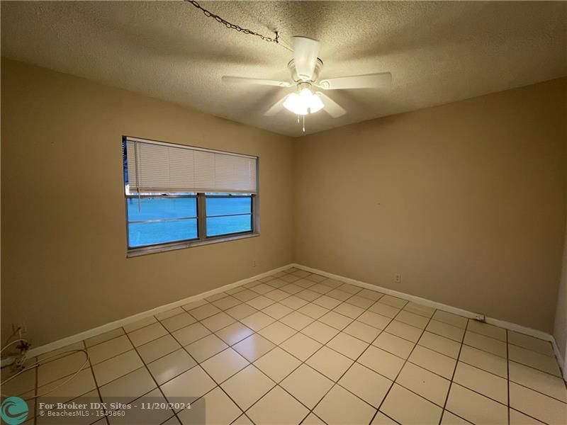 Image 44 of 49 For 2850 Golf Blvd  115