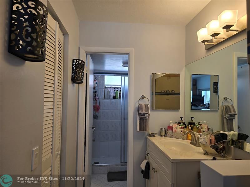 Image 15 of 21 For 6770 Royal Palm Blvd  205