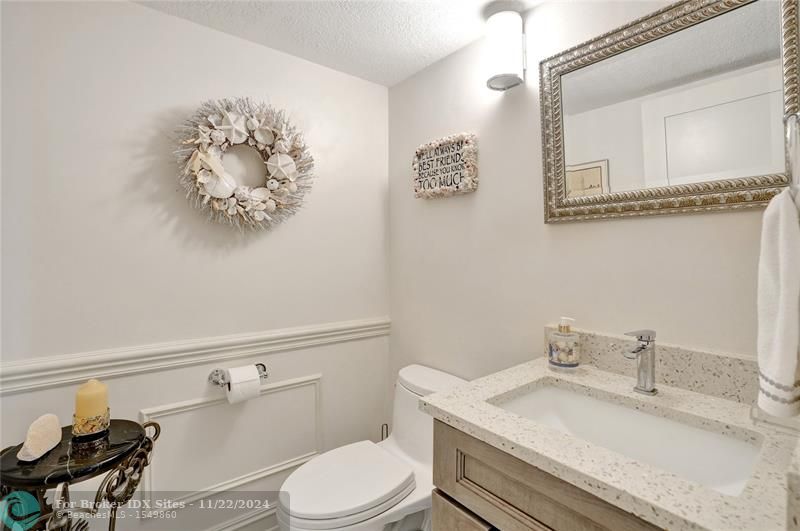 Image 63 of 76 For 4108 Palm Aire  087a