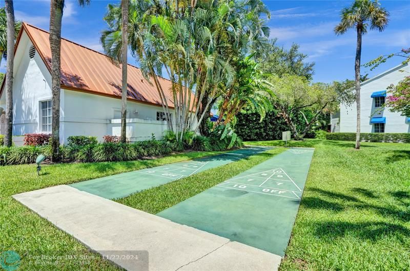 Image 66 of 76 For 4108 Palm Aire  087a