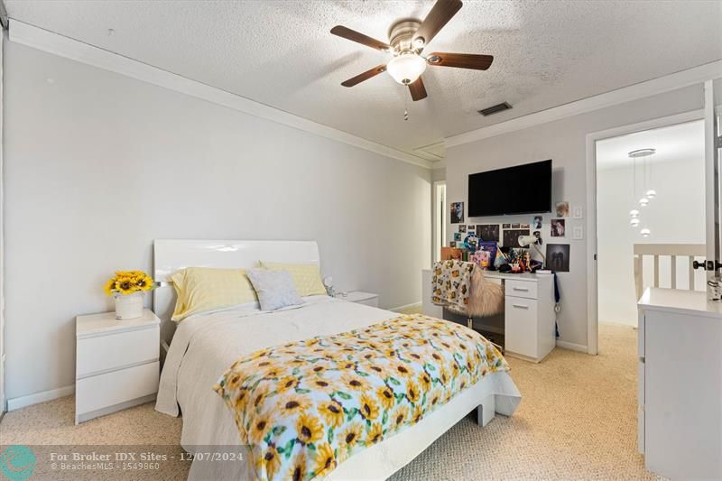 Image 16 of 30 For 3357 Cocoplum Cir  33133