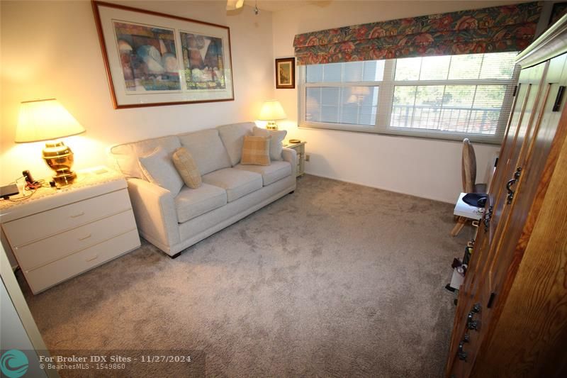 Image 8 of 48 For 4020 Palm Aire Dr  409