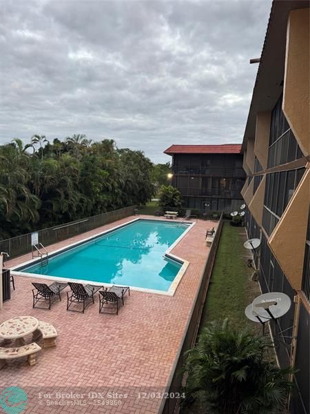 Image 4 of 41 For 2500 Coral Springs Dr  203