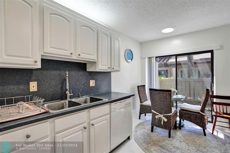 Image 22 of 25 For 2624 Carambola Cir  1710