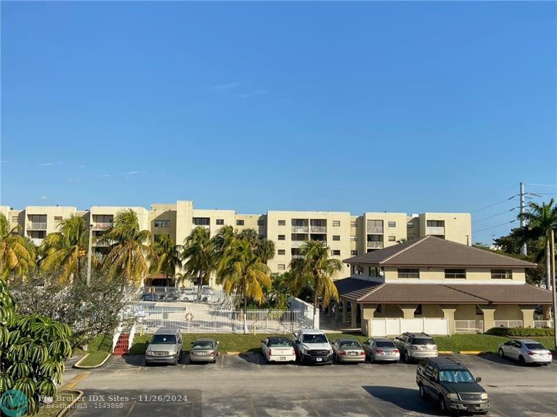 Details for 8145 7th St  310, Miami, FL 33126