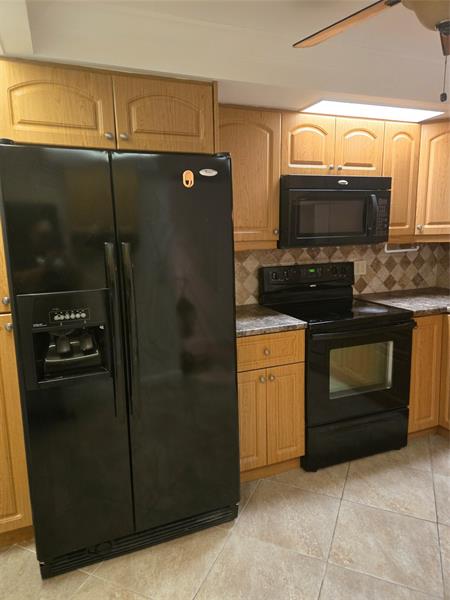 Image 4 of 21 For 3301 Aruba Way  H3