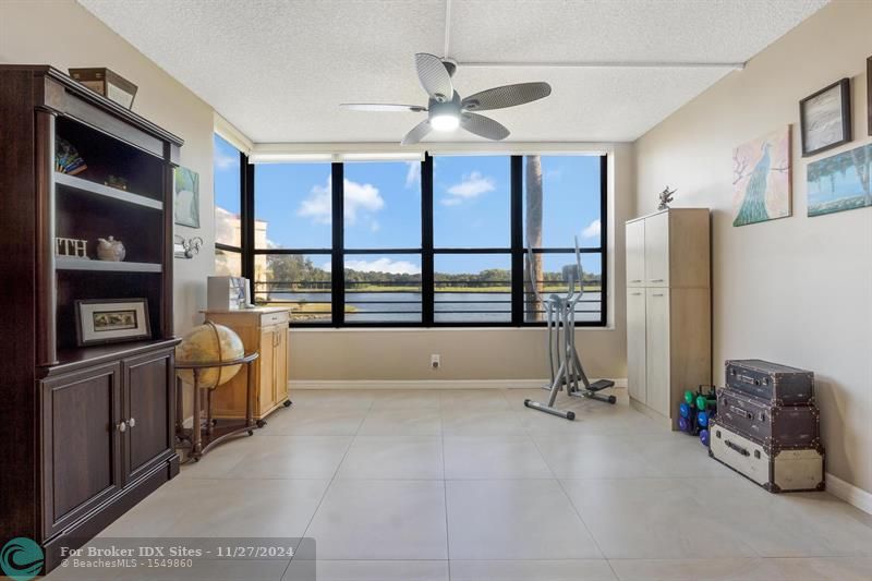 Image 15 of 36 For 2907 Carambola Cir S  203