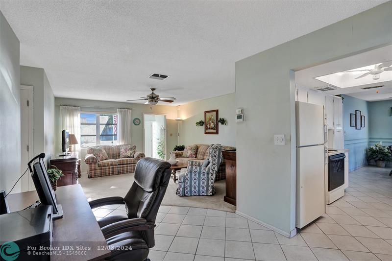 Image 11 of 76 For 6713 58th Ct