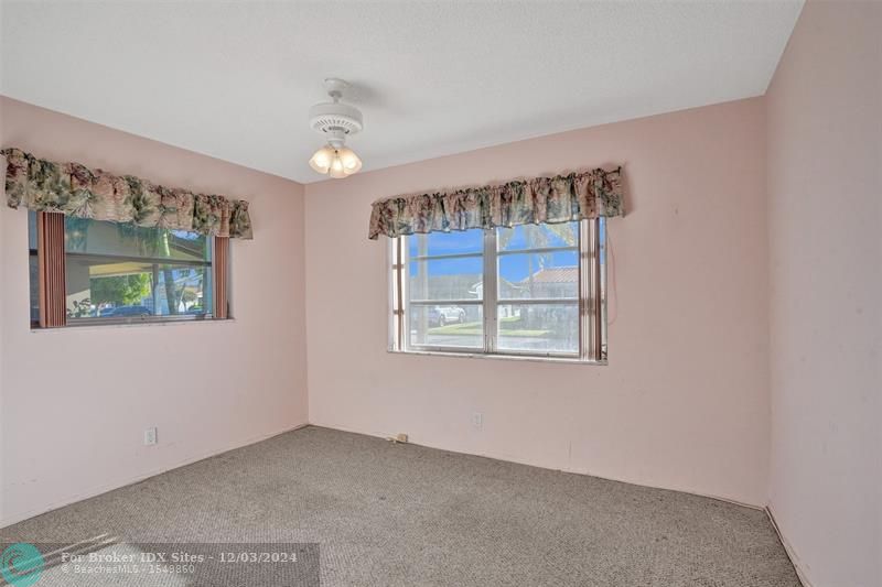 Image 15 of 76 For 6713 58th Ct