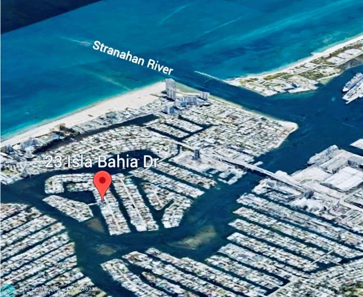 Image 8 of 10 For 23 Isla Bahia Dr