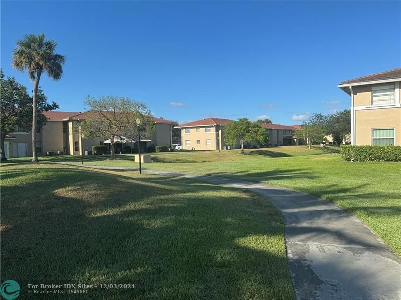 Details for 10137 Twin Lakes Drive  10137, Coral Springs, FL 33071