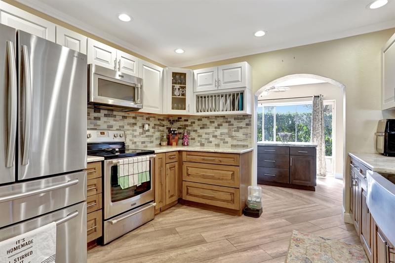Image 20 of 62 For 5714 Bamboo Cir