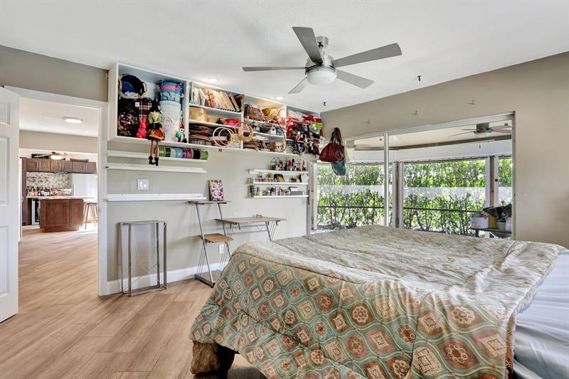 Image 27 of 62 For 5714 Bamboo Cir
