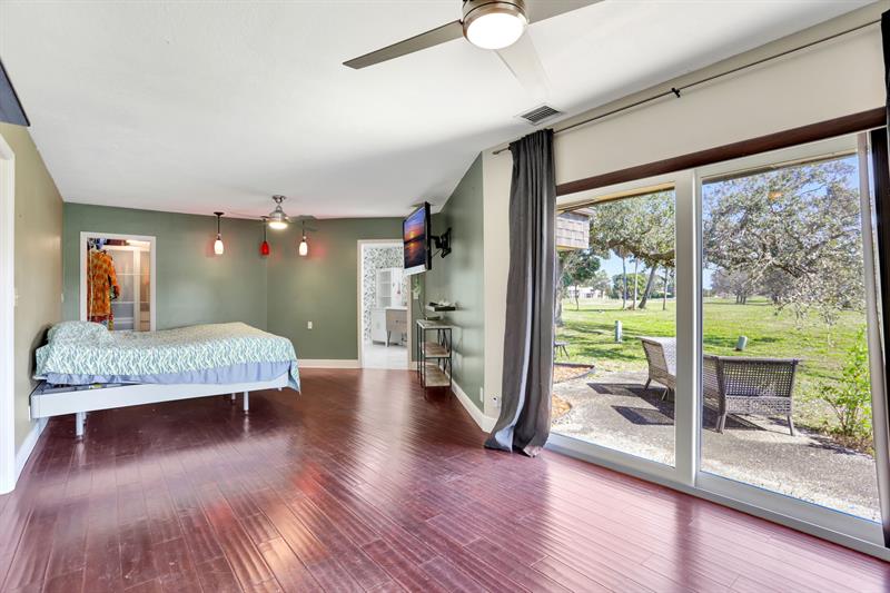 Image 30 of 62 For 5714 Bamboo Cir