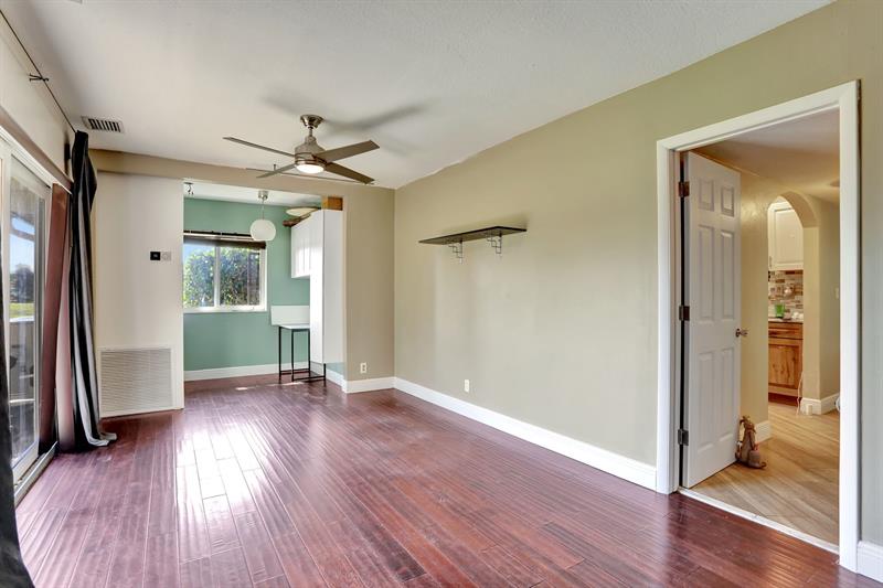 Image 31 of 62 For 5714 Bamboo Cir