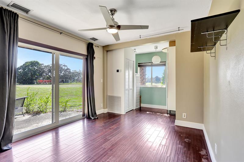 Image 32 of 62 For 5714 Bamboo Cir