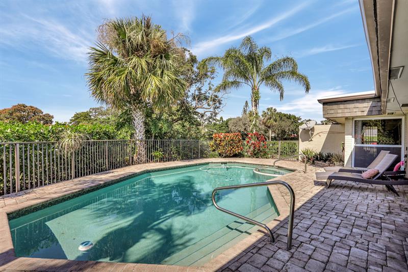 Image 48 of 62 For 5714 Bamboo Cir