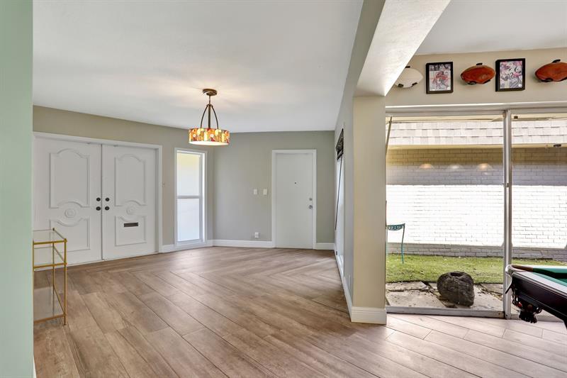 Image 7 of 62 For 5714 Bamboo Cir