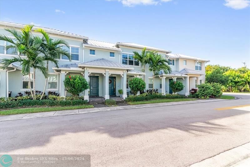 Details for 1190 Eucalyptus Drive  4, Hollywood, FL 33021