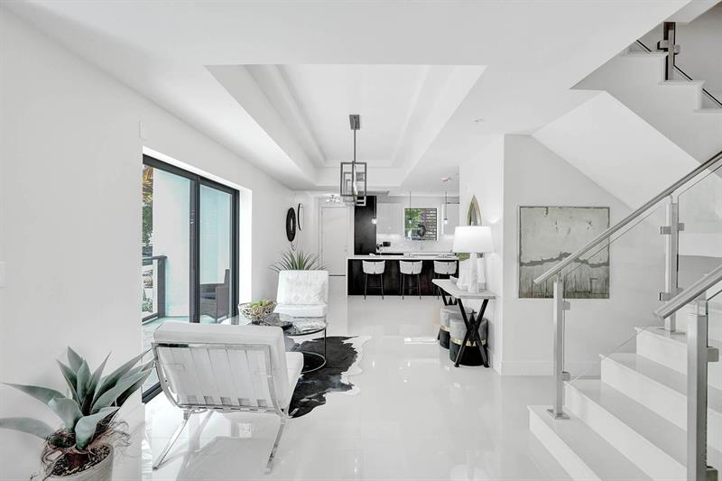 Image 19 of 68 For 3040 Ocean Blvd  N106