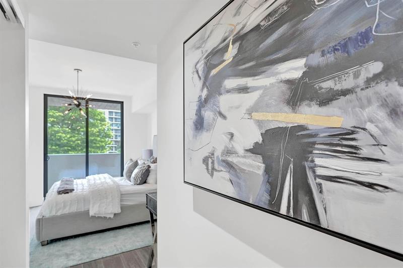 Image 47 of 68 For 3040 Ocean Blvd  N106