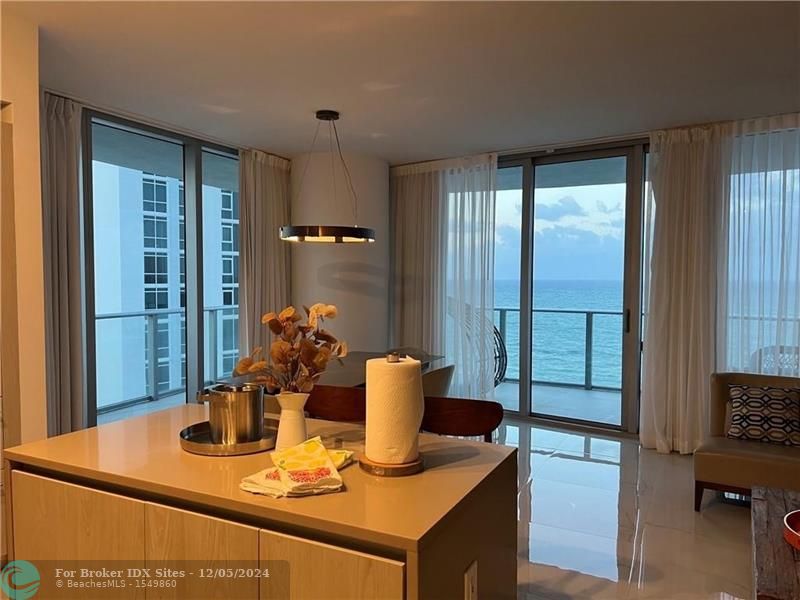 Image 10 of 73 For 4111 Ocean Dr  1102