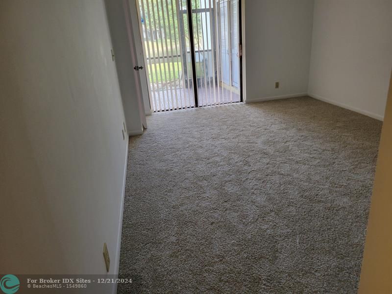 Image 8 of 14 For 4425 Carambola Cir  2620