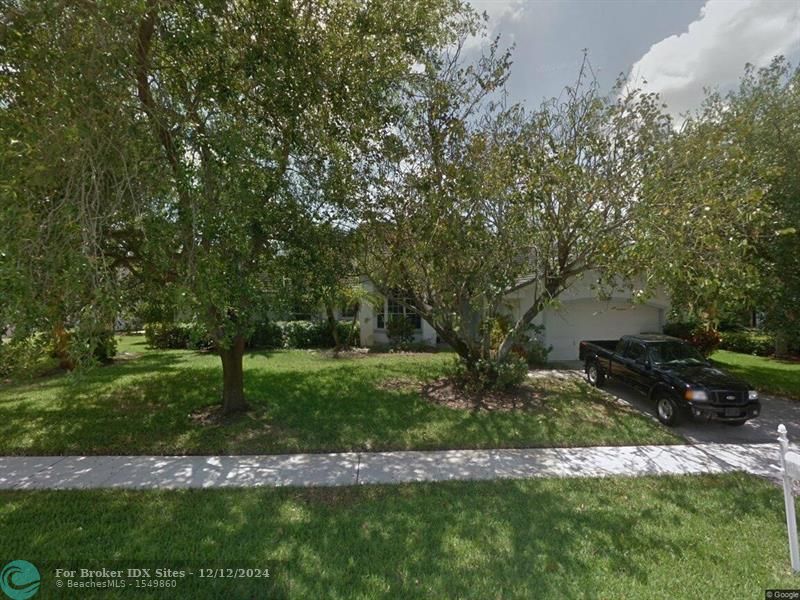 Listing Details for 19420 7th St, Pembroke Pines, FL 33029