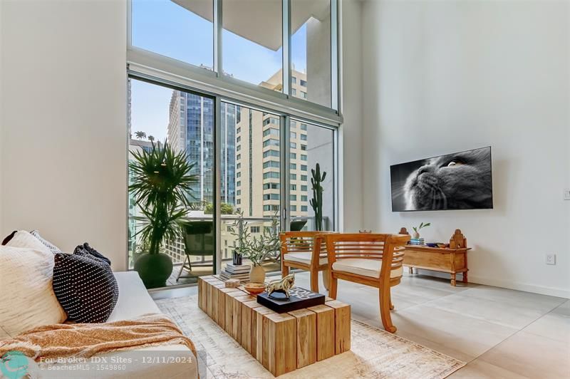 Details for 1060 Brickell Ave  807, Miami, FL 33131