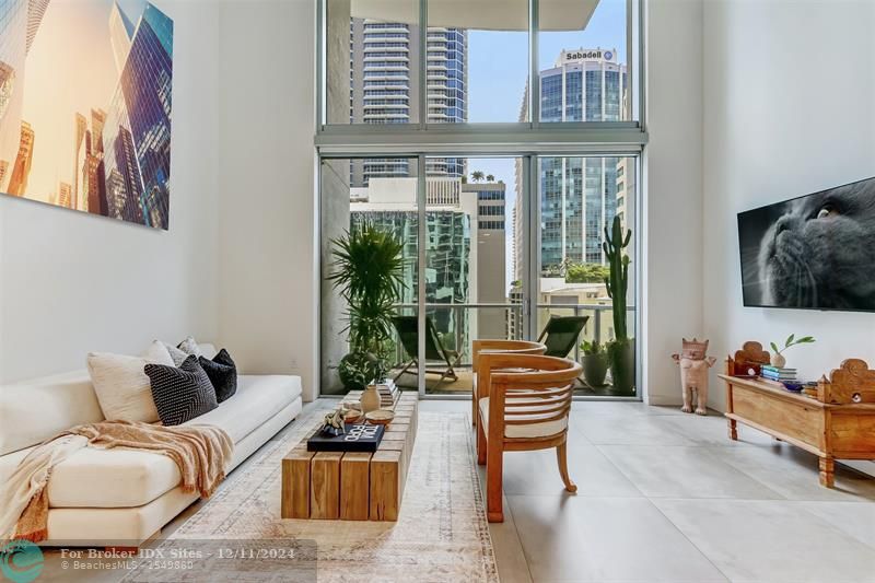 Image 7 of 20 For 1060 Brickell Ave  807