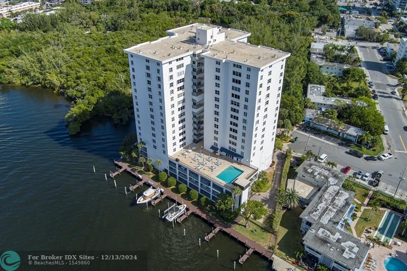 Image 2 of 49 For 777 Bayshore Dr  503