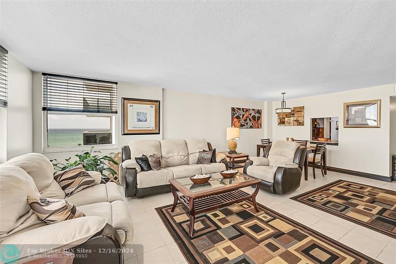 Image 8 of 48 For 3015 Ocean Blvd  15e