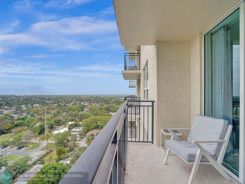 Image 46 of 78 For 600 Las Olas Blvd  1501s