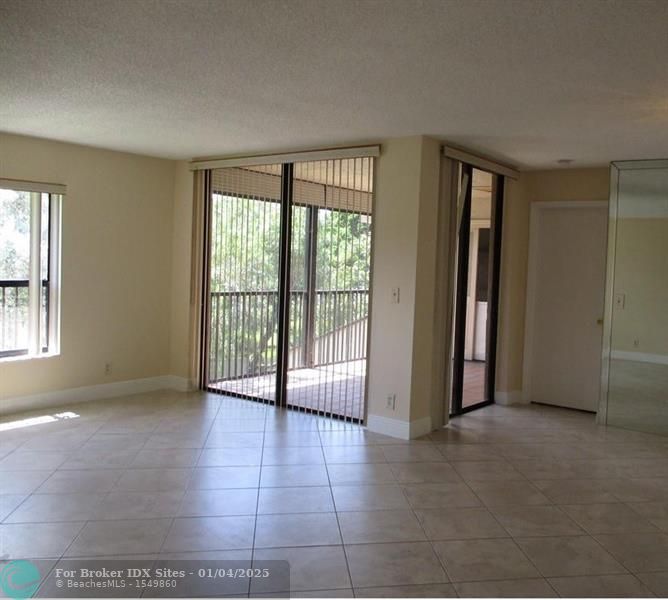 Image 40 of 42 For 2700 Carambola Cir  2700