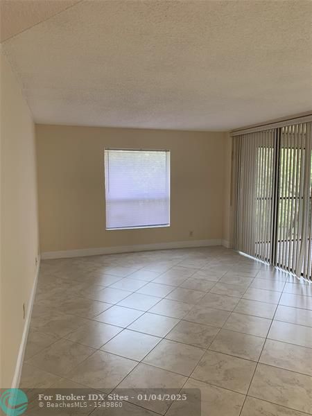 Image 6 of 42 For 2700 Carambola Cir  2700